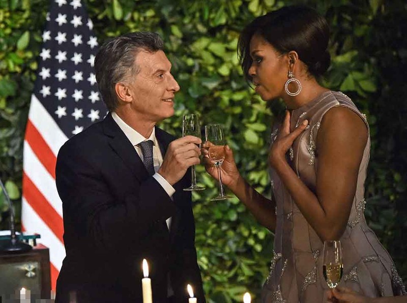 Tong thong Obama tro tai nhay Tango o Argentina-Hinh-6